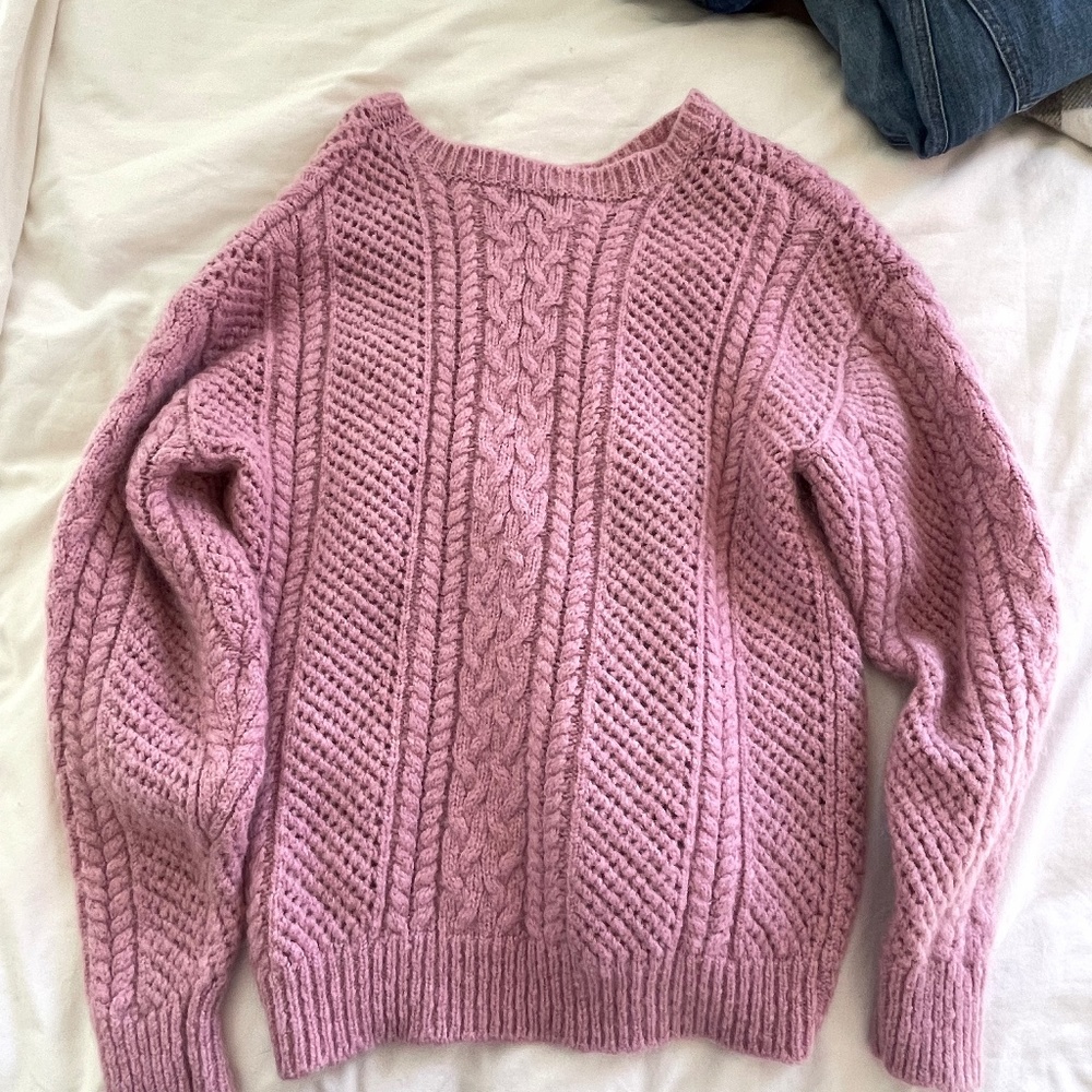 Pink cableknit oversized sweater